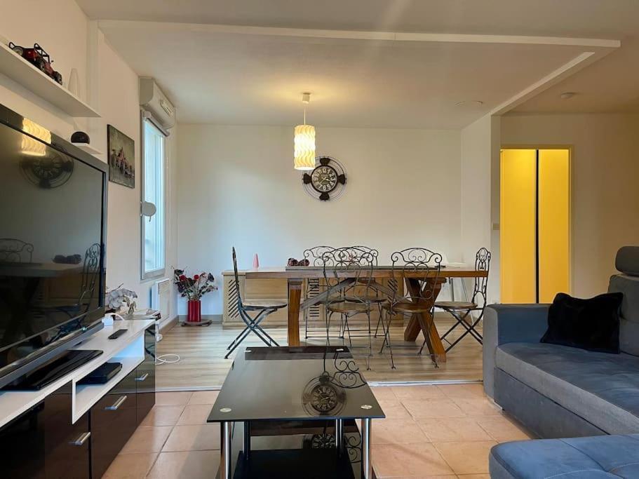 L'Appartement Michelet - Parking Prive Et Gratuit - 2Km Cite Medievale Каркассон Экстерьер фото